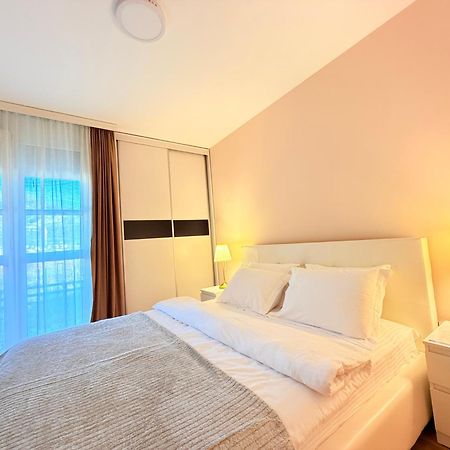 Apartment Hana บาร์ ภายนอก รูปภาพ