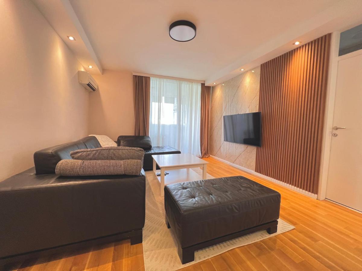 Apartment Hana บาร์ ภายนอก รูปภาพ
